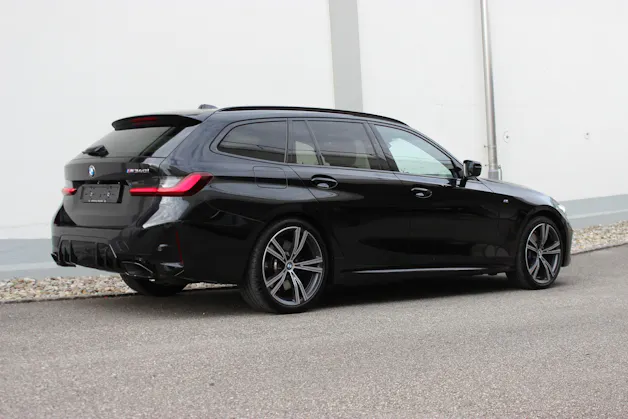 BMW M340i xDrive 48V Touring
