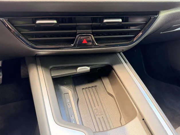 VW Passat Variant 1.5 TSI eHybrid 204 PS Business *** 5 JAHRE VW GARANTIE ***