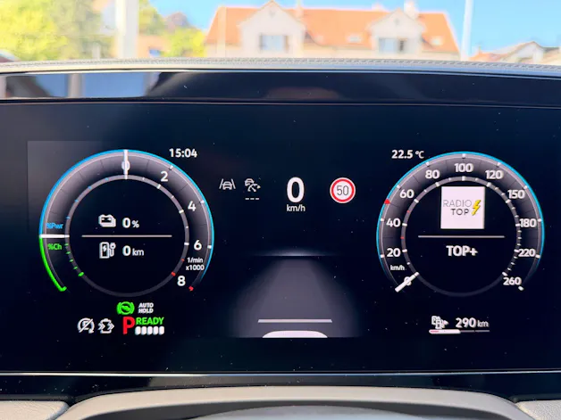 VW Passat Variant 1.5 TSI eHybrid 204 PS Business *** 5 JAHRE VW GARANTIE ***