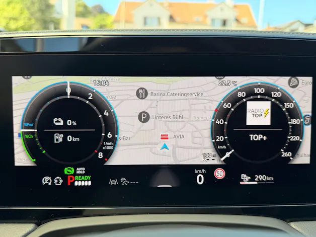 VW Passat Variant 1.5 TSI eHybrid 204 PS Business *** 5 JAHRE VW GARANTIE ***