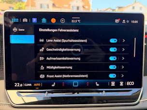 VW Passat Variant 1.5 TSI eHybrid 204 PS Business *** 5 JAHRE VW GARANTIE ***