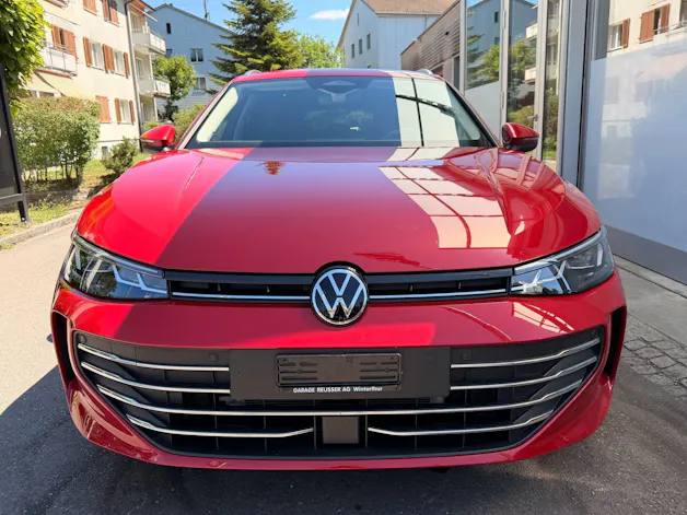 VW Passat Variant 1.5 TSI eHybrid 204 PS Business *** 5 JAHRE VW GARANTIE ***