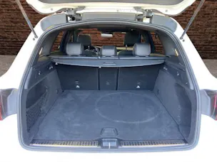 Mercedes-Benz GLC 220 d AMG Line 4Matic