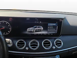 Mercedes-Benz E 400 AMG Line 4 Matic 9G-Tronic