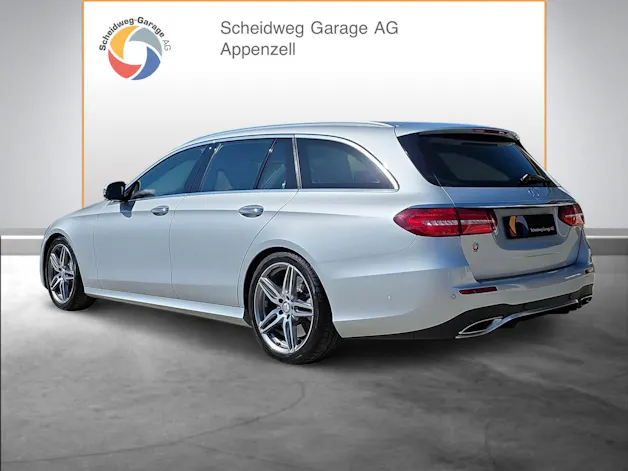 Mercedes-Benz E 400 AMG Line 4 Matic 9G-Tronic