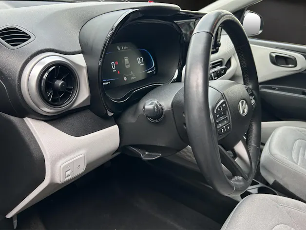 Hyundai i10 1.2 Vertex Automat