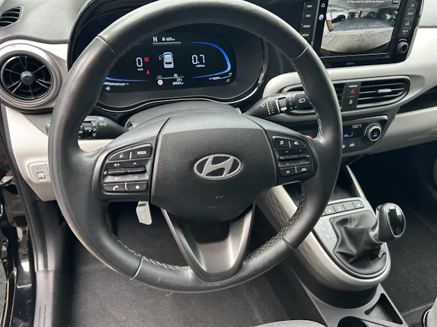 Hyundai i10 1.2 Vertex Automat