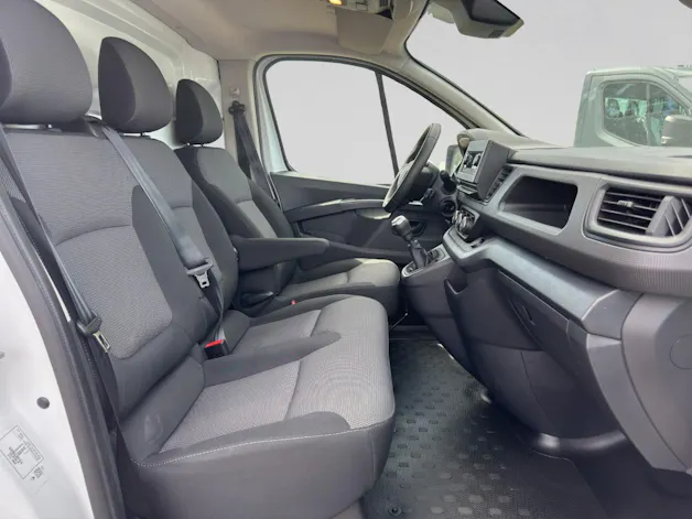 Renault Trafic 2.0 Blue dCi 130 Advance L2H1 EN