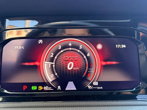 VW Golf GTI CLUBSPORT *** TOPAUSSTATTUNG MIT LEDER VIENNA ***