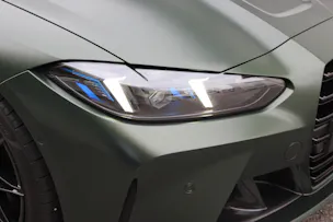 BMW M4 Cabrio Competition M CARBON EXTERIEURPAKET Individual *Frozen Deep Green*