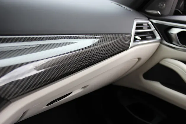 BMW M4 Cabrio Competition M CARBON EXTERIEURPAKET Individual *Frozen Deep Green*