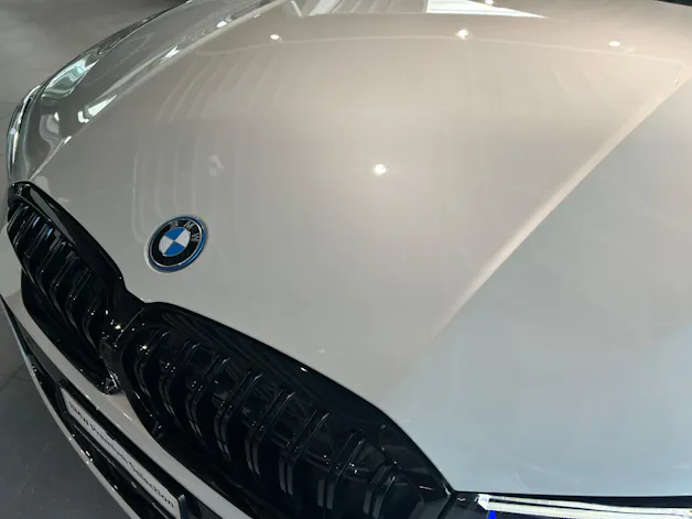 BMW 330e x DriveTouring Steptronic M Sport Pro