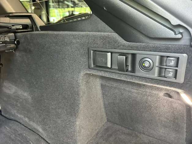 BMW 330e x DriveTouring Steptronic M Sport Pro