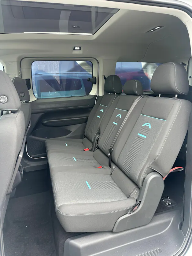 Ford TOURNEO CONNECT Grand 1.5 EcoB Active/PHEV/150CV