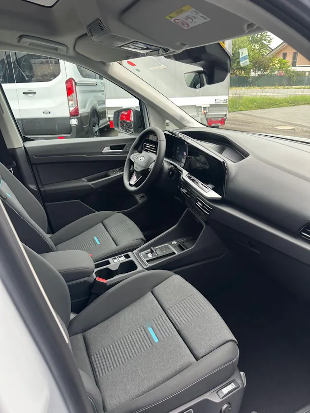 Ford TOURNEO CONNECT Grand 1.5 EcoB Active/PHEV/150CV