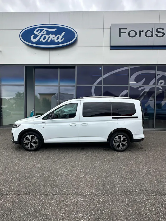 Ford TOURNEO CONNECT Grand 1.5 EcoB Active/PHEV/150CV