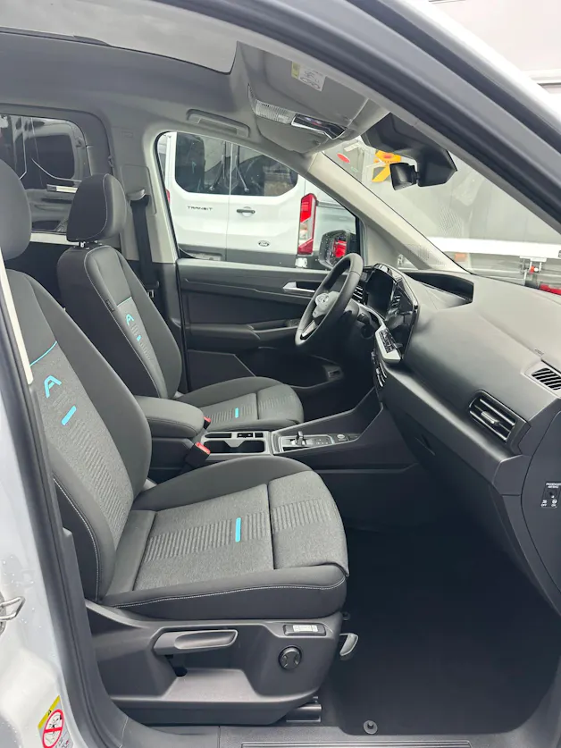 Ford TOURNEO CONNECT Grand 1.5 EcoB Active/PHEV/150CV