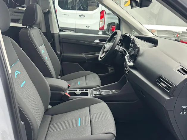 Ford TOURNEO CONNECT Grand 1.5 EcoB Active/PHEV/150CV