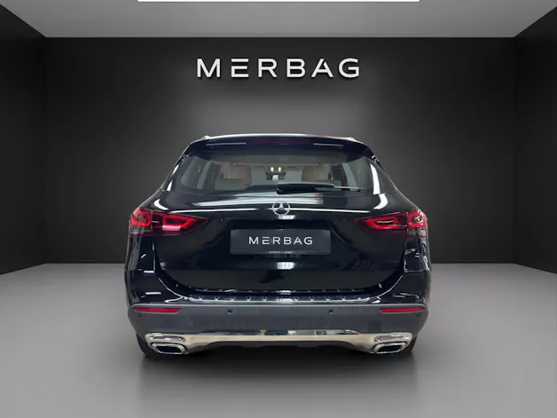 Mercedes-Benz GLA 250 Style 4Matic