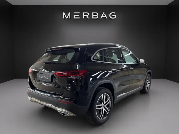 Mercedes-Benz GLA 250 Style 4Matic