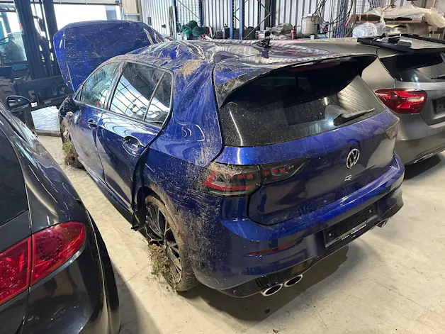 VW Golf 2.0 TSI R DSG 4 Motion