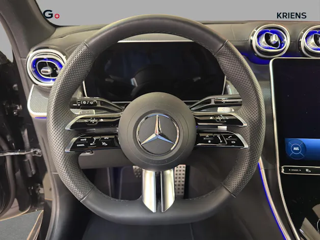 Mercedes-Benz GLC 200 4M - AMG / 360 Grad Kamera / Winter-Paket / Night-Paket / Park-Paket / Spiegel-Paket