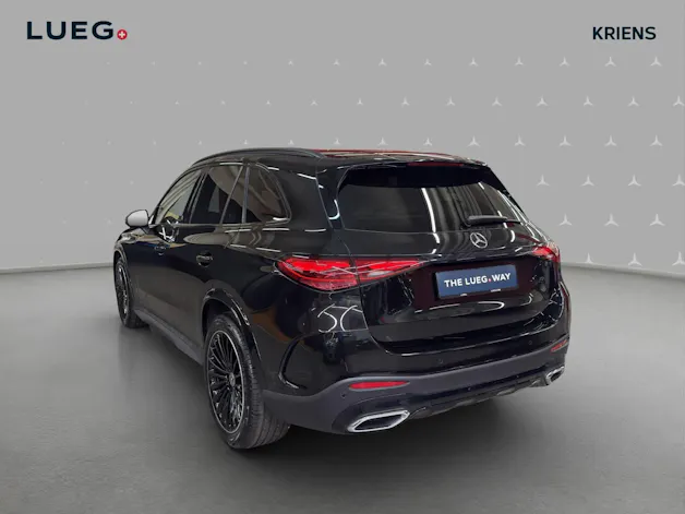 Mercedes-Benz GLC 200 4M - AMG / 360 Grad Kamera / Winter-Paket / Night-Paket / Park-Paket / Spiegel-Paket