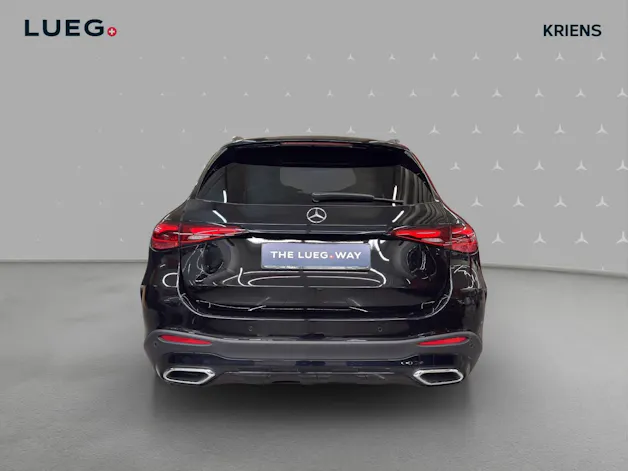 Mercedes-Benz GLC 200 4M - AMG / 360 Grad Kamera / Winter-Paket / Night-Paket / Park-Paket / Spiegel-Paket