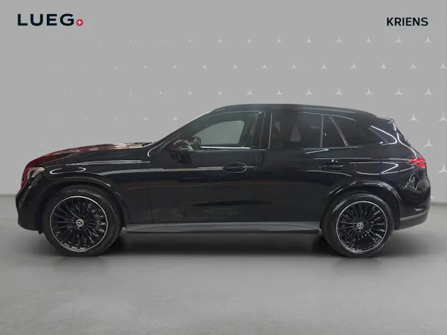 Mercedes-Benz GLC 200 4M - AMG / 360 Grad Kamera / Winter-Paket / Night-Paket / Park-Paket / Spiegel-Paket