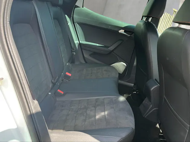 SEAT Arona 1.0 TSI Eco Hola FR DSG