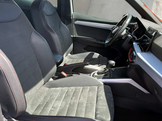 SEAT Arona 1.0 TSI Eco Hola FR DSG