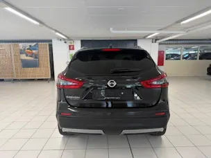 Nissan Qashqai 1.3 DIG-T tekna DCT
