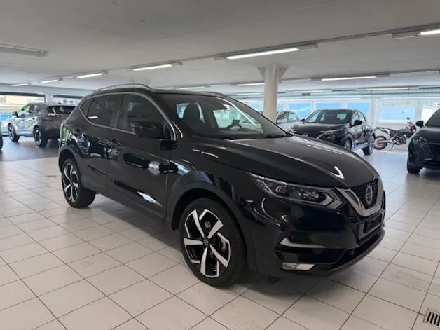 Nissan Qashqai 1.3 DIG-T tekna DCT