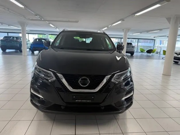 Nissan Qashqai 1.3 DIG-T tekna DCT