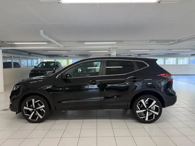Nissan Qashqai 1.3 DIG-T tekna DCT