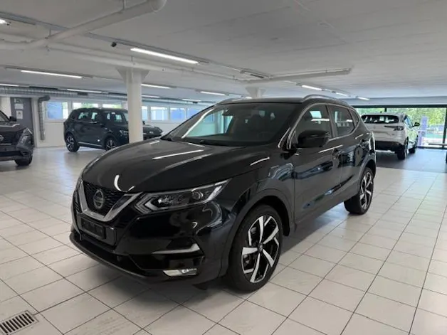 Nissan Qashqai 1.3 DIG-T tekna DCT