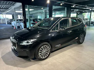 BMW 218d Active Tourer DKG
