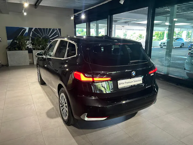 BMW 218d Active Tourer DKG