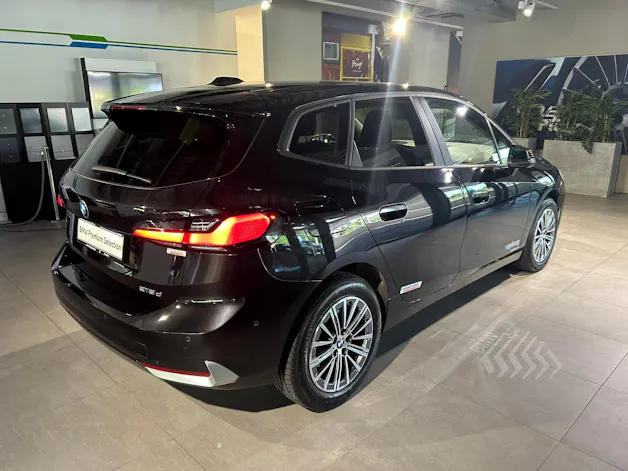 BMW 218d Active Tourer DKG
