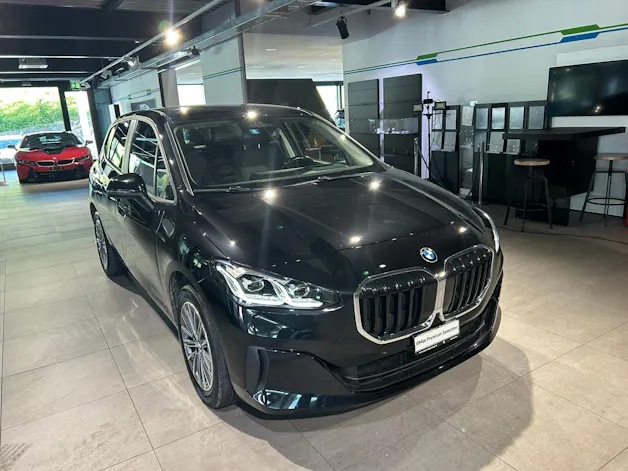 BMW 218d Active Tourer DKG