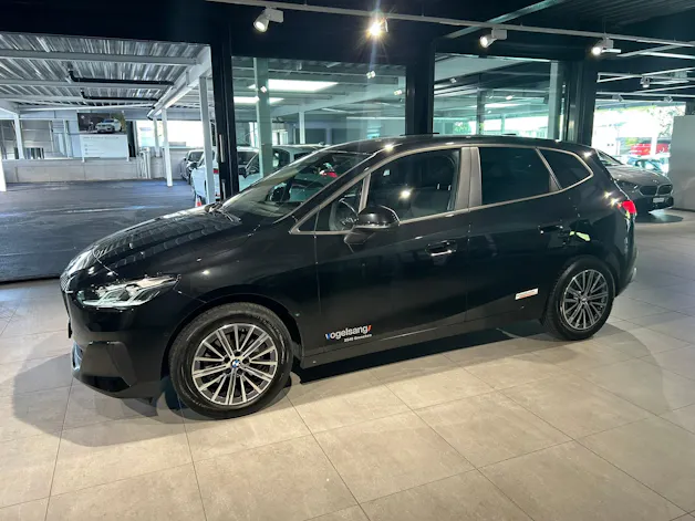 BMW 218d Active Tourer DKG