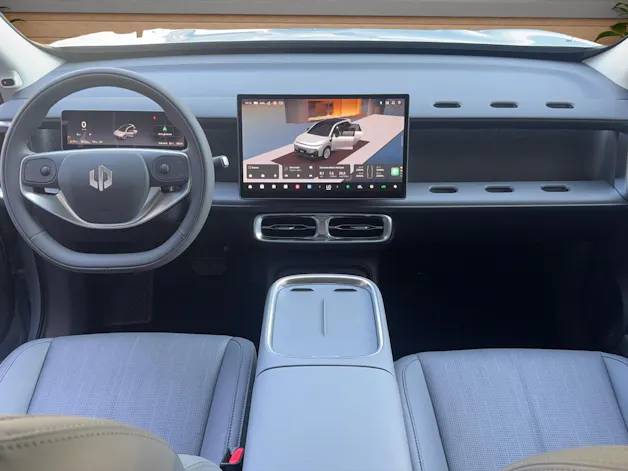 Leapmotor B10 1.5 Hybrid EV