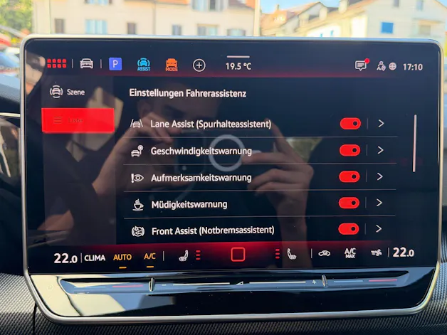 VW Golf GTI 2.0 TSI DSG FACELIFT *** PANORAMAGLASDACH & DCC FAHRWERK ***
