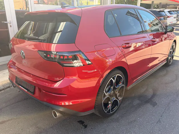 VW Golf GTI 2.0 TSI DSG FACELIFT *** PANORAMAGLASDACH & DCC FAHRWERK ***