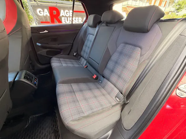 VW Golf GTI 2.0 TSI DSG FACELIFT *** PANORAMAGLASDACH & DCC FAHRWERK ***