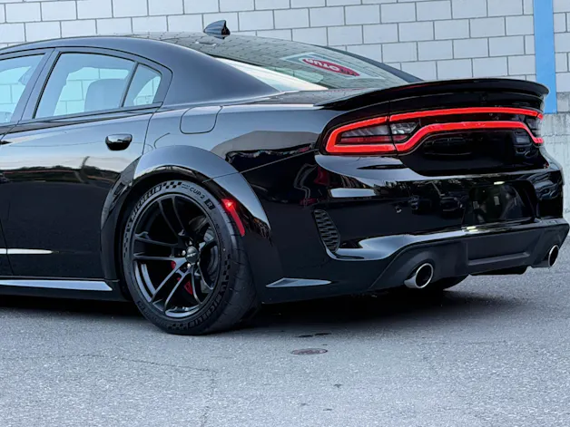 Dodge USA CHARGER HELLCAT WIDEBODY 727 PS