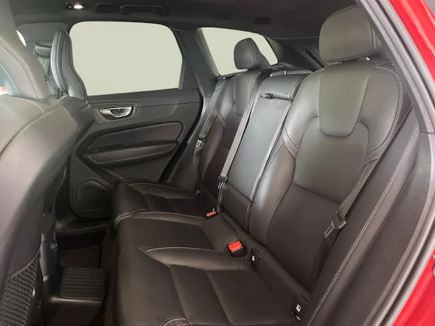Volvo XC60 2.0 T8 TE R-Design eAWD + Ruote invernali incluse