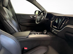 https://vehicle.imgix.net/4356886/610e403e-6b3d-4c83-83c7-6d2e277cb647.jpg