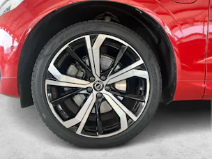 Volvo XC60 2.0 T8 TE R-Design eAWD + Ruote invernali incluse