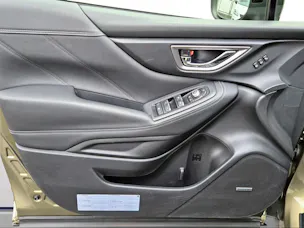 Subaru Forester Station 2.0i e-Boxer Luxury